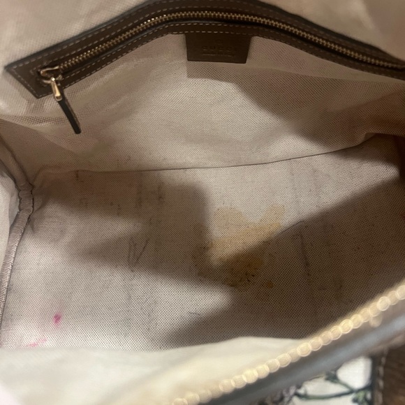 Gucci Handbag - Picture 9 of 11